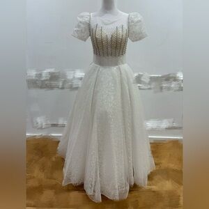 New Puff Sleeve Wedding Dress Sample Sale Adjustable Size XS-M